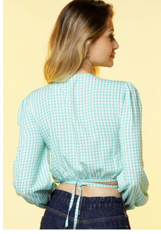 Blusa Cropped Manga Longa Xadrez Vichy Sob Verde Água - Image 5