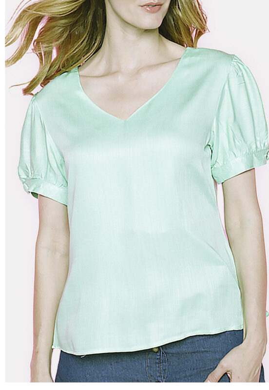 Blusa de Viscose Manga Curta Decote V Sob Verde Clara