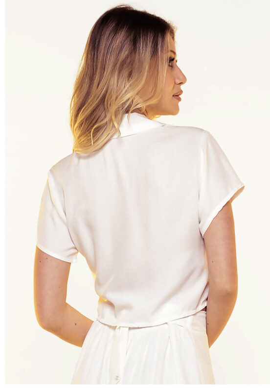 Camisa Feminina Lisa Cropped Manga Curta Sob Branca - Image 6