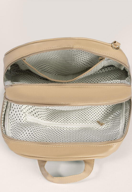 Mochila Feminina Bege Lisa Social com Nécessaire Sob - Image 4