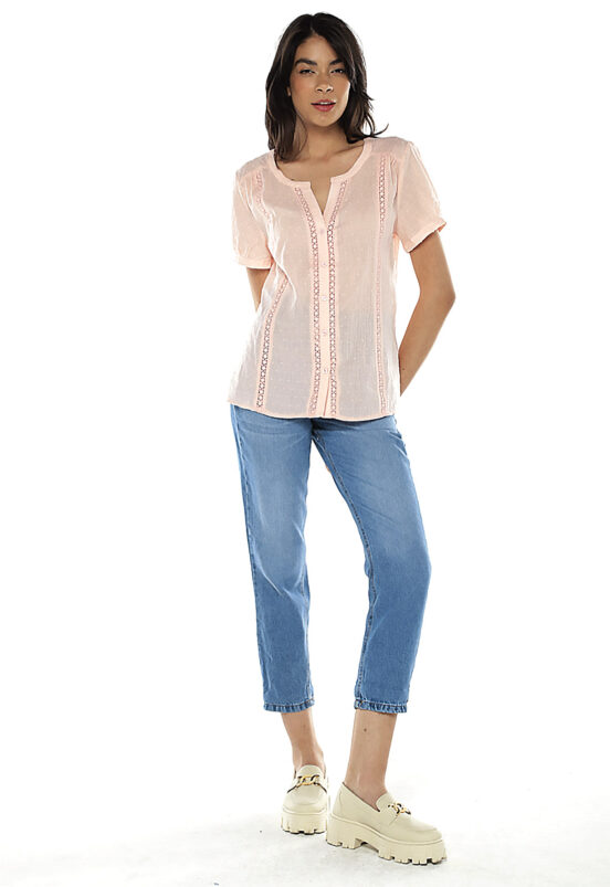 Camisa Feminina Manga Curta Cambraia de Algodão Sob Rosa - Image 3