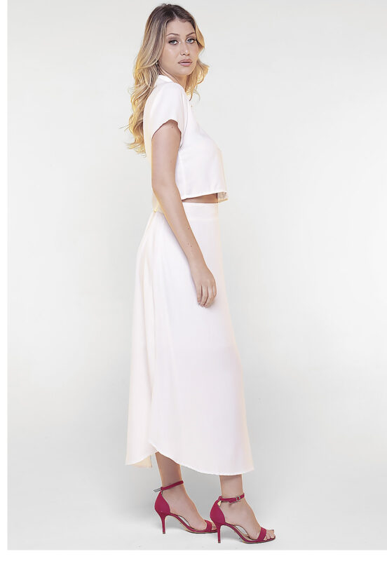 Conjunto Saia Longa e Camisa Cropped Liso Sob Branco - Image 3