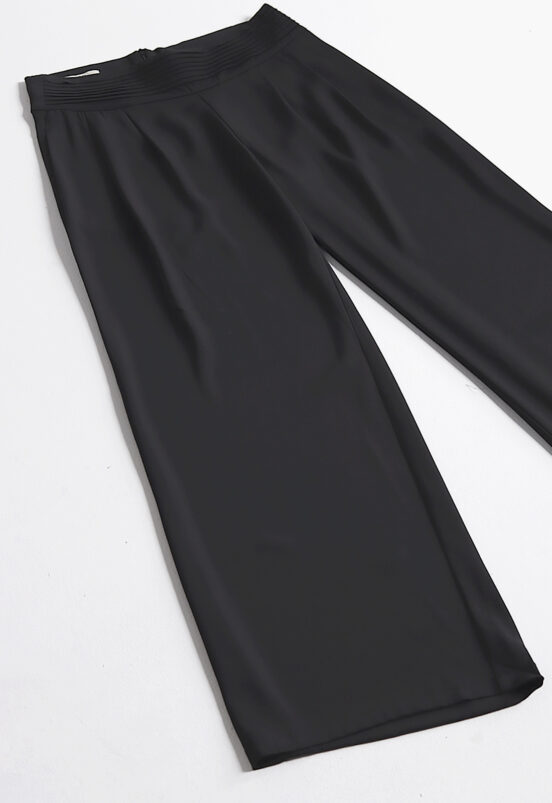 Calça Preta Social Feminina Alfaiataria com Pregas Sob - Image 6