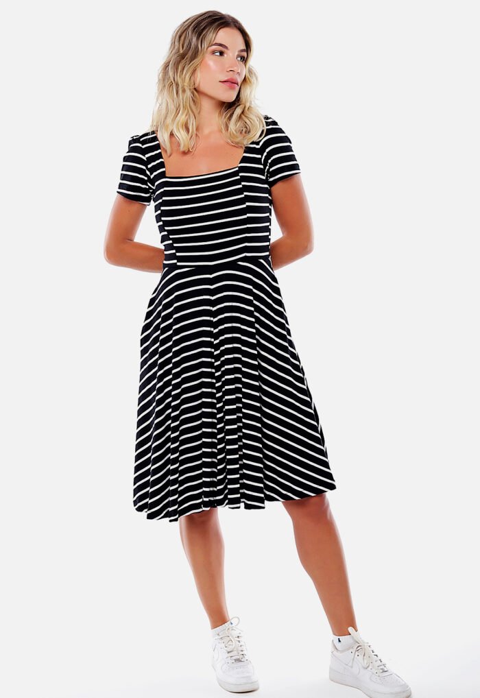 Vestido Midi com Mangas Preto Listrado com Bolsos em Viscose Sob - Imagem 6