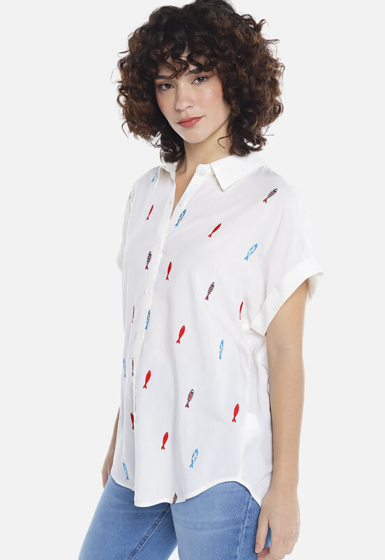 Camisa Branca de Viscose Bordada Manga Curta Sob - Image 5