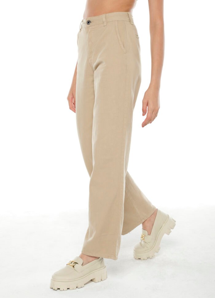 Calça Feminina Wide Leg de Sarja Sob Bege - Imagem 4