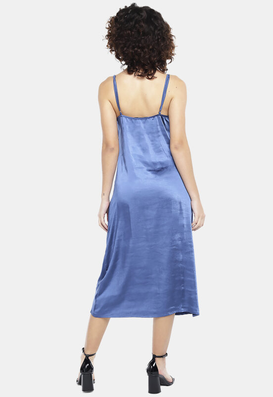 Vestido Midi Cetim Toque de Seda Decote Degagê Azul  Sob - Image 7