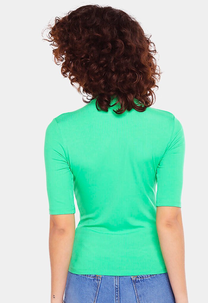 Blusa Viscose Canelada com Mangas Verde Sob - Imagem 4