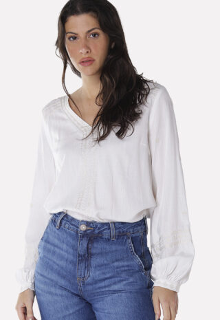 Blusa Boho em Viscose Mangas Bordada Off White Sob