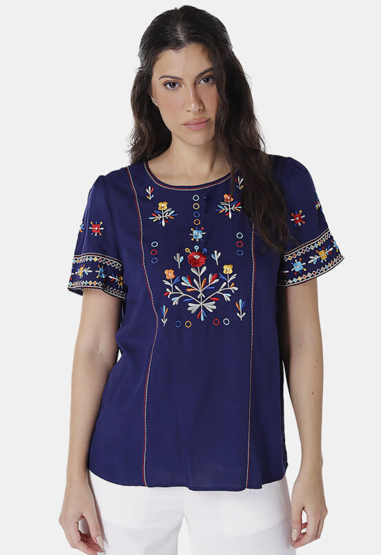 Blusa Feminina em Viscose Manga Curta Bordada Marinho Sob - Image 2