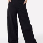 Calça de Linho Preta Pantalona Alfaiataria Feminina Sob