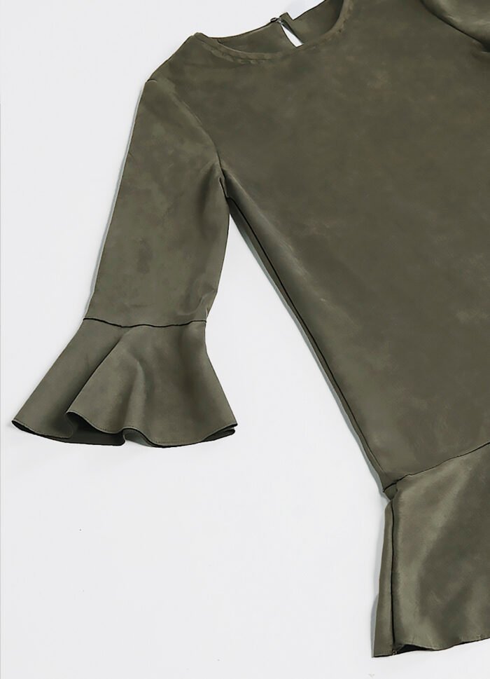 Vestido de Suede  Verde Militar com Mangas 3/4 - Imagem 4