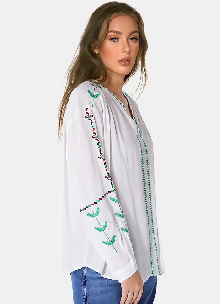 Blusa Branca Boho em Viscose e Linho Mangas Bordada Sob - Imagem 2