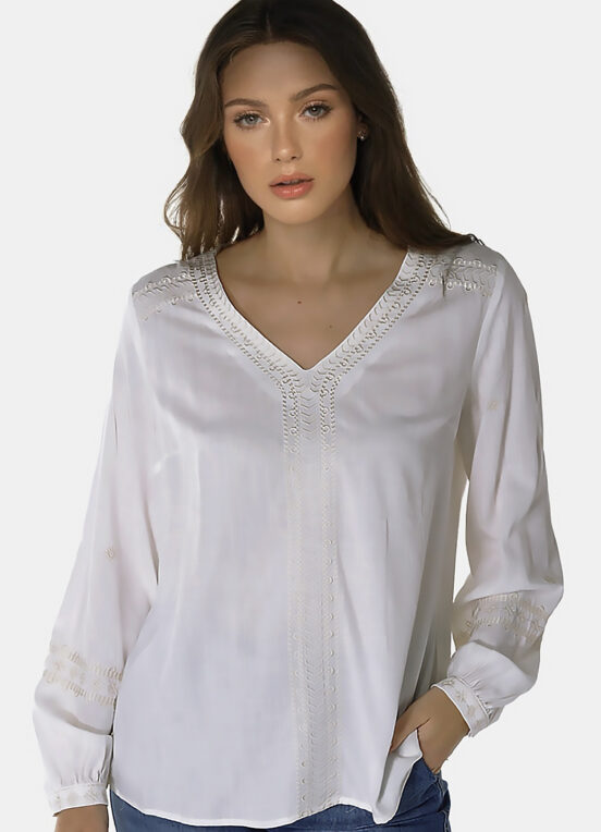 Blusa Branca e Bege Claro Bordada em Viscose Manga Longa - Image 2