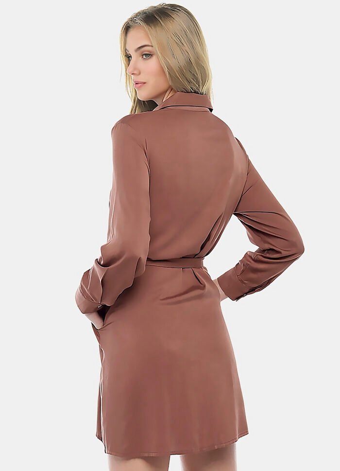 Vestido Chemise Marrom Manga Longa com Bolsos e Cinto Sob - Imagem 4