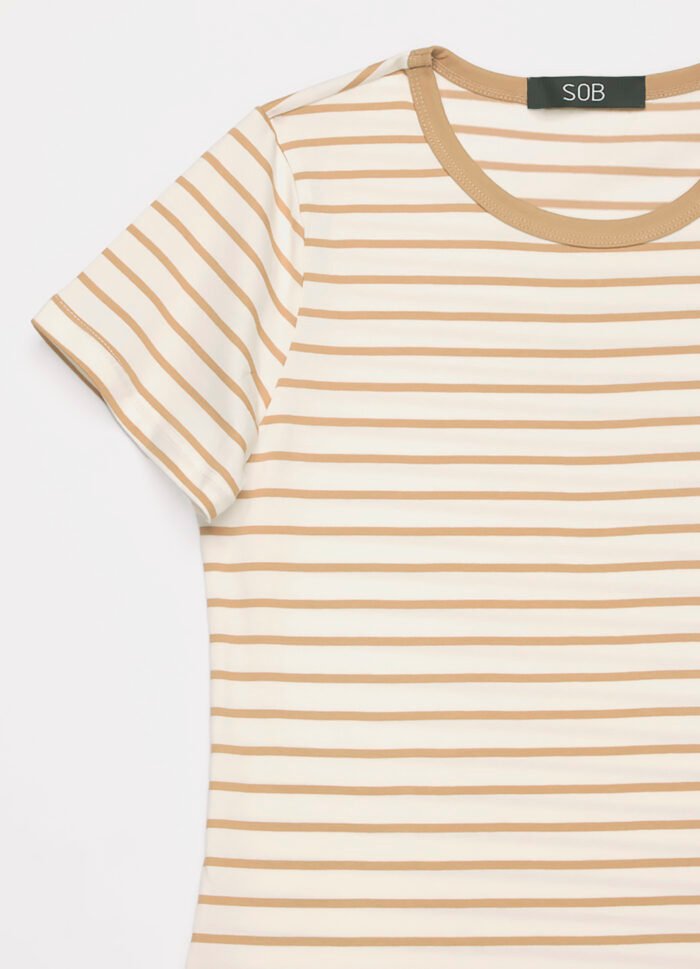 Blusa Feminina Listrada Bege Retrô em Malha de Algodão - Imagem 6