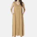 Vestido Longo de Linho Terracota Gola V com Bolsos Sob