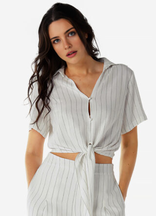 Blusa Branca de Linho Risca de Giz Manga Curta