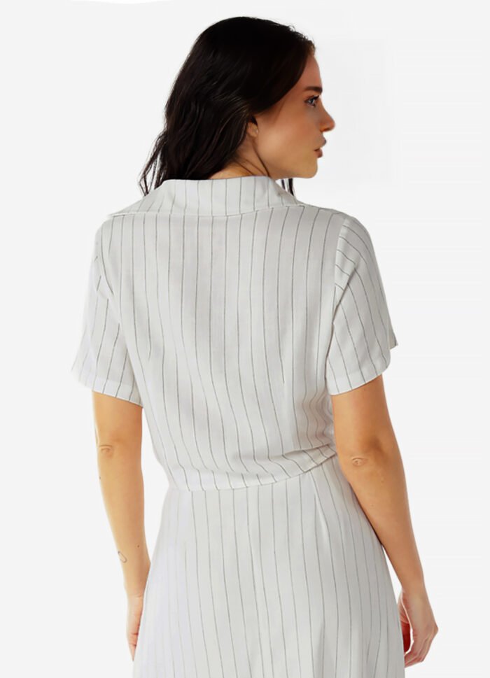 Blusa Branca de Linho Risca de Giz Manga Curta - Imagem 3