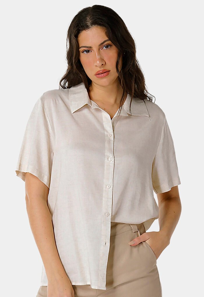 Camisa de Linho com Viscose Manga Curta Areia Sob - Imagem 2