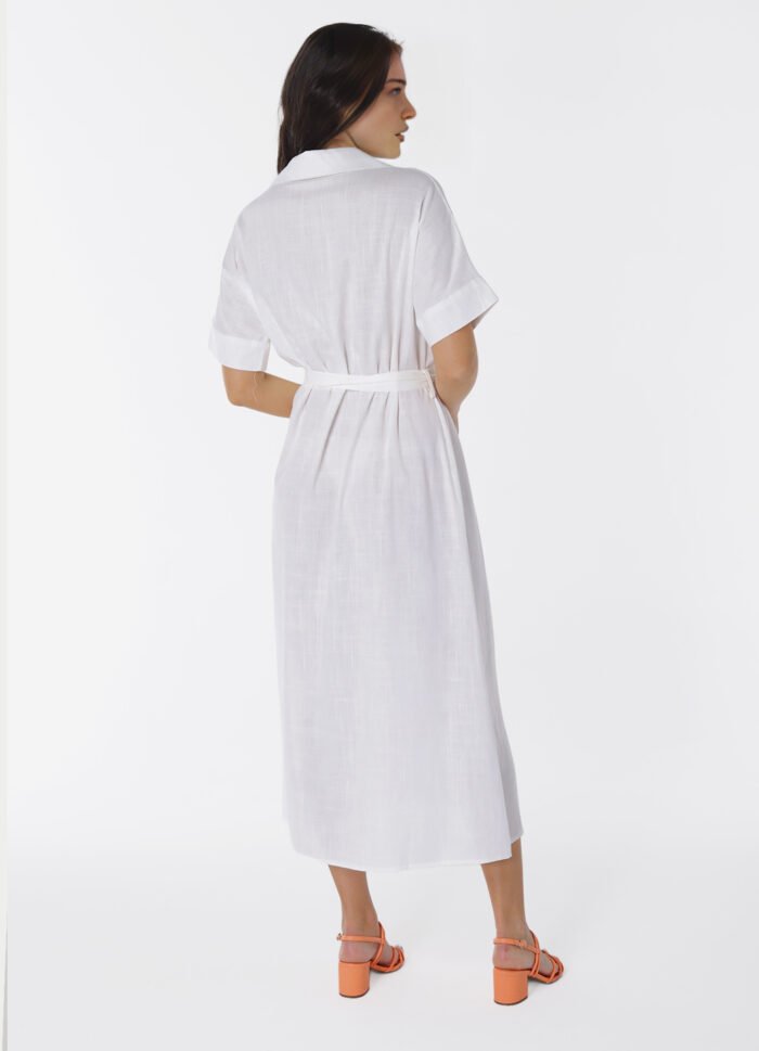 Vestido Longo de Linho Branco Chemise Manga Curta Sob - Imagem 4