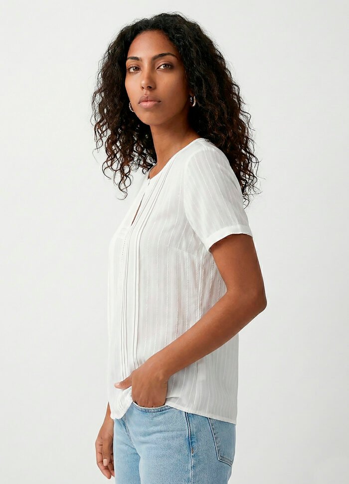 Blusa Branca Manga Curta em Viscose com Linho Sob Pregas - Imagem 6