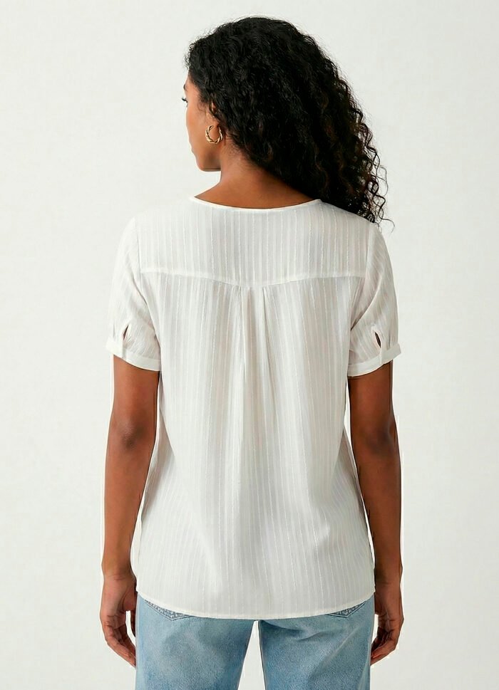 Blusa Branca Manga Curta em Viscose com Linho Sob Pregas - Imagem 5