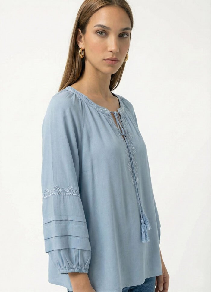 Blusa Azul Clara Bordada  Manga 3/4 Viscose Sob - Imagem 5