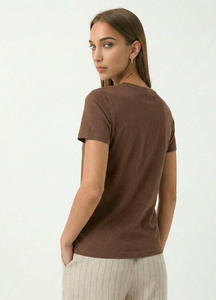 Blusa Marrom Algodão Premium Toque Fresco Sob Manga Curta - Imagem 3