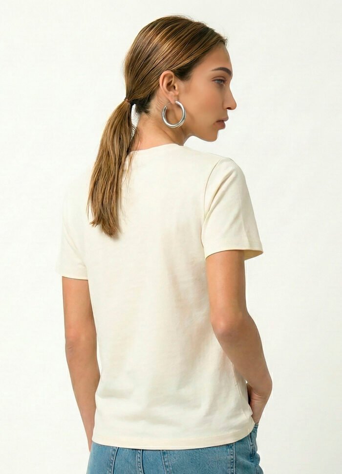 Blusa Off White Algodão Premium Toque Fresco Sob Manga Curta - Imagem 3