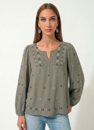 Blusa Verde Boho Bordada em Viscose Manga Longa Sob