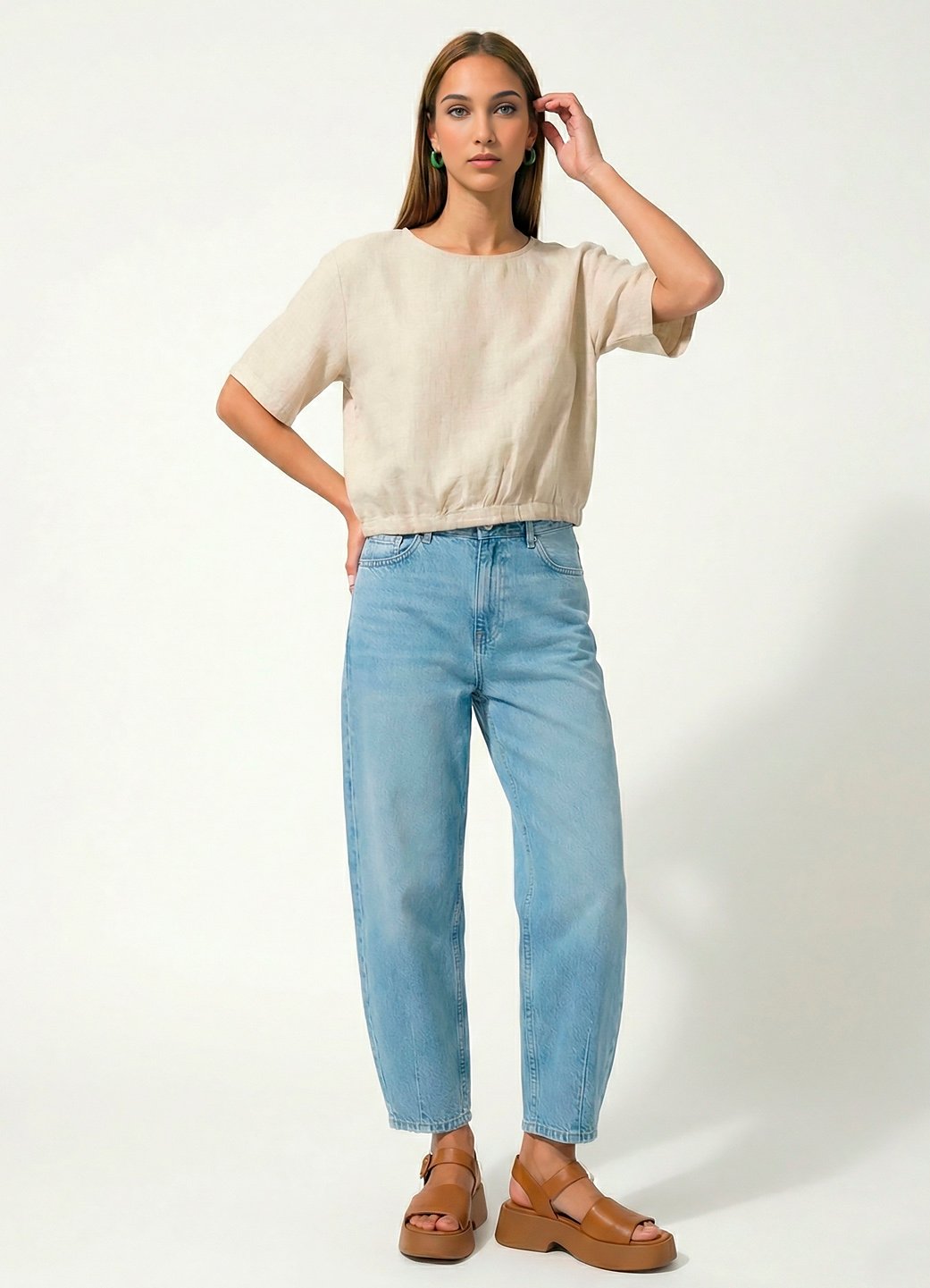 Blusa Bege Decote Canoa Manga Curta Viscose com Linho Sob - Image 2