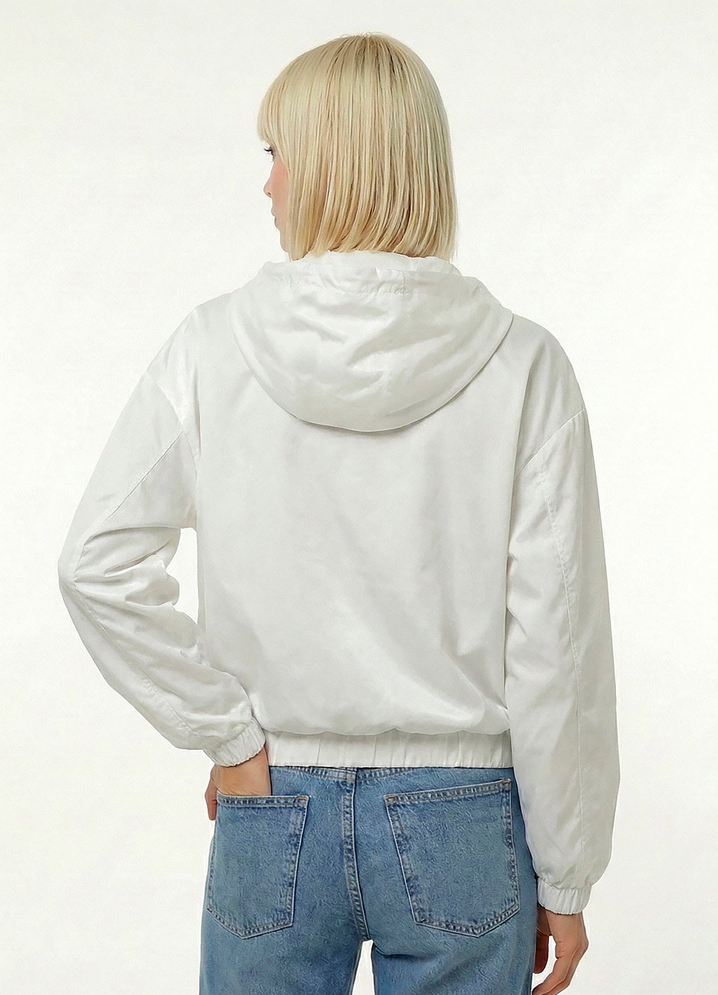 Jaqueta Branca Forrada com Capuz e Bolsos Sob Bomber - Image 4
