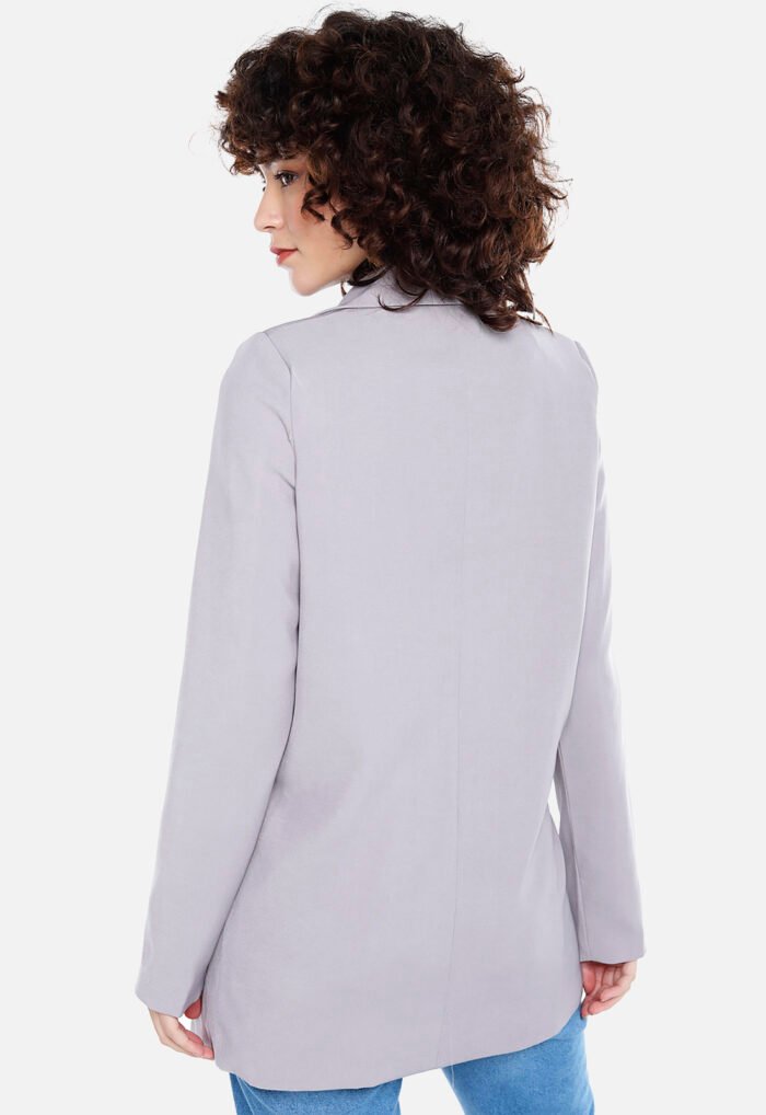 Blazer Cinza Claro Feminino Longo Alfaiataria com Bolsos Sob - Imagem 5