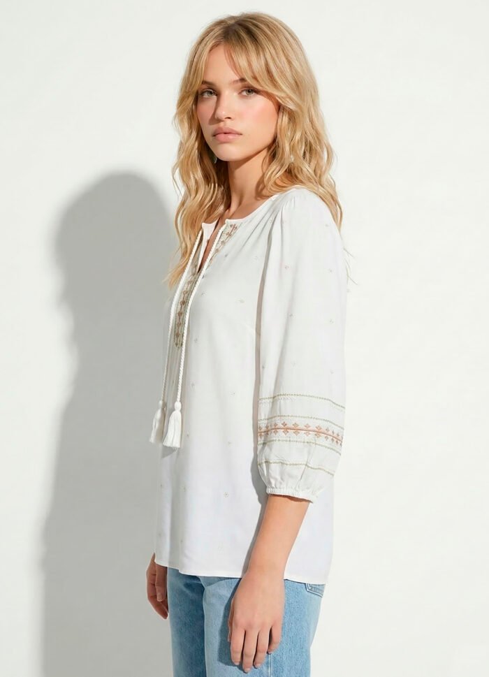 Blusa Branca Bordada Manga 3/4 Viscose  Boho Sob - Imagem 4