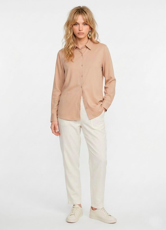 Camisa Bege Mocca Feminina em Viscose com Linho Manga Longa Sob - Imagem 3