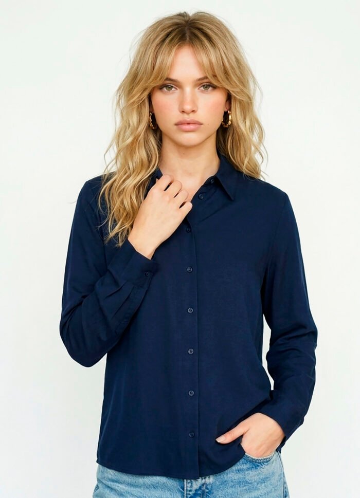 Camisa Marinho Feminina em Viscose com Linho Manga Longa Sob - Imagem 2