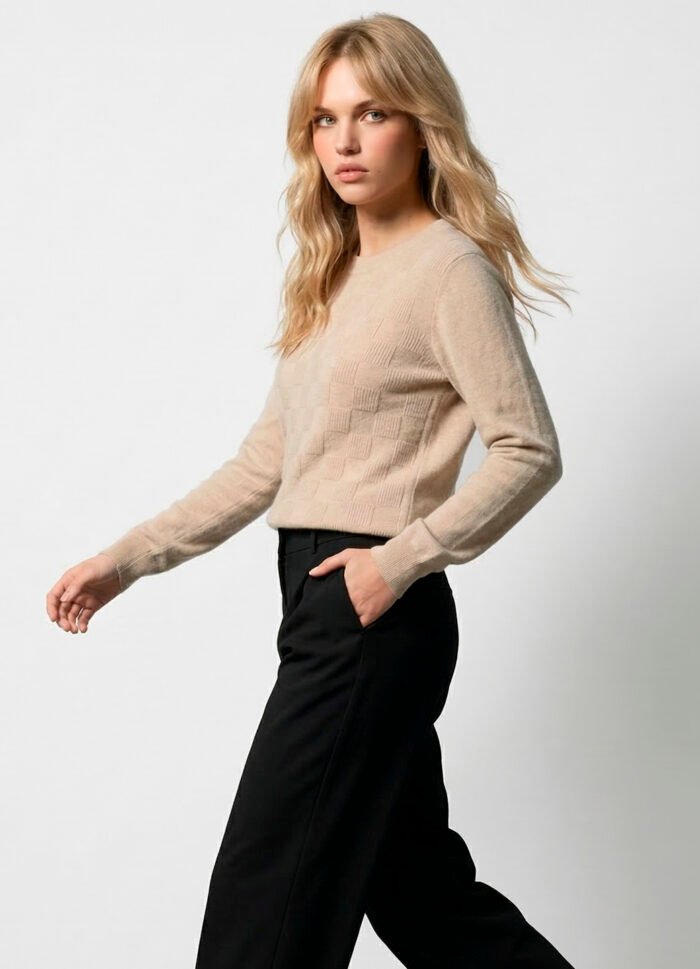 Blusa de Tricot Bege Clara Solta Modal Macia Sob - Imagem 3