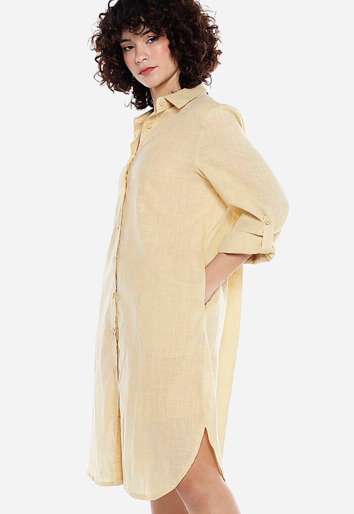 Vestido Camisa Bege Midi de Algodão com Bolsos Sob - Imagem 3