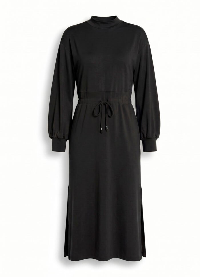 Vestido Preto Manga Longa  Moletinho de Viscose com Bolsos Sob - Imagem 5