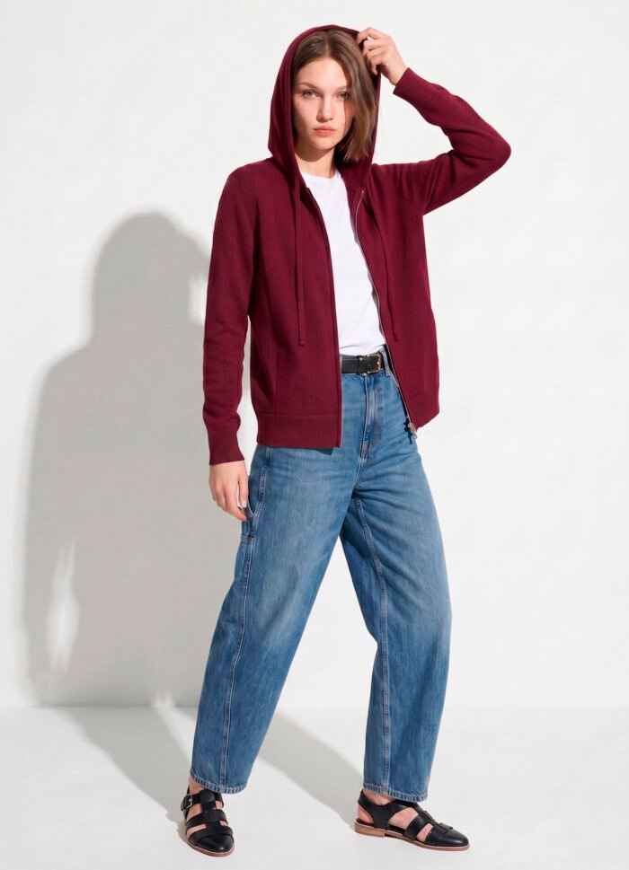 Jaqueta de Tricot com Capuz Vinho em Viscose Macia Modal Sob - Imagem 6