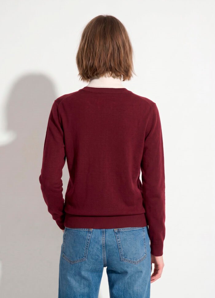 Blusa de Tricot Vinho Gola V em Viscose Modal Macia Sob - Imagem 5