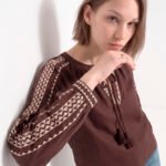 Blusa Marrom Bordada Manga Longa de Algodão Boho Sob