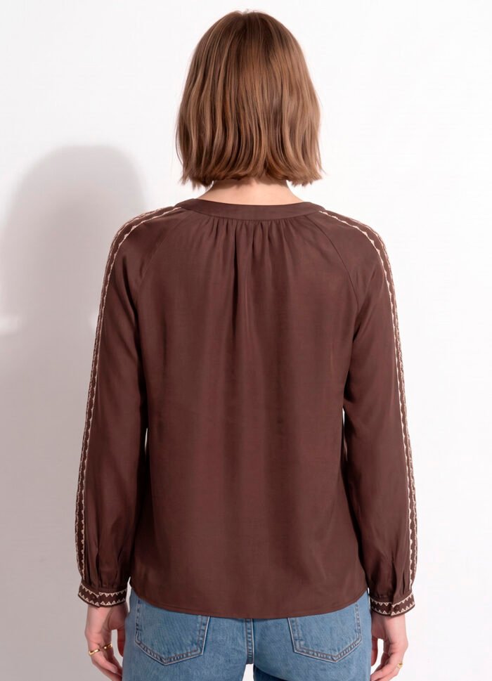 Blusa Marrom Bordada Manga Longa de Algodão Boho Sob - Imagem 5
