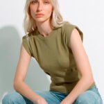 Blusa Bege Escuro Malha de Tricot Fino em Viscose Sob