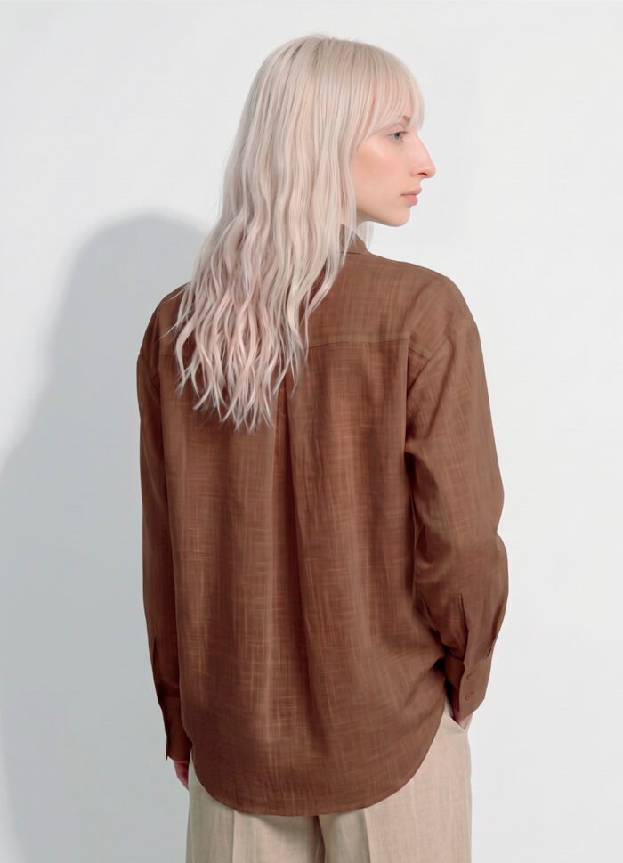 Camisa Marrom Feminina em Cambraia de Algodão Puro Sob - Imagem 4