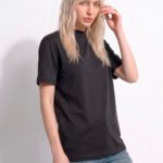 Blusa Preta Manga Curta Gola Alta Algodão Premium Sob