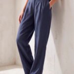 Calça Pantalona Marinho Linho com Prega e Bolso Sob