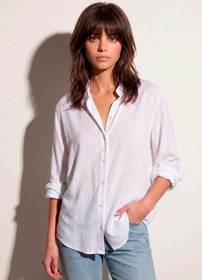 Camisa Branca Feminina Oversized Box em Viscose Sob - Imagem 2