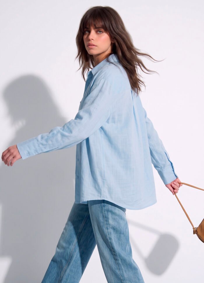Camisa Azul Clara Feminina em Cambraia de Algodão Puro Sob - Imagem 3